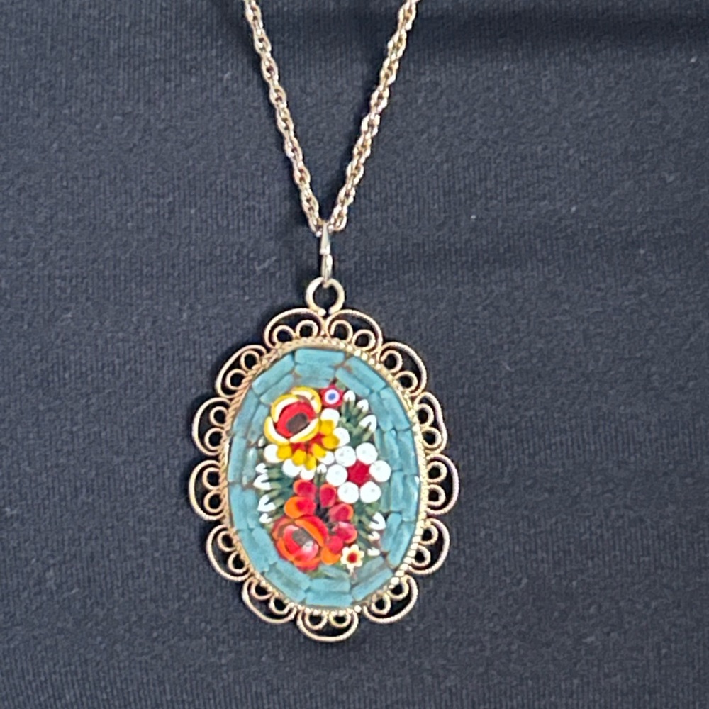 Vintage Micro-mosaic Pendant Necklace - Picture 3 of 8